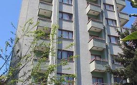Kule Apart